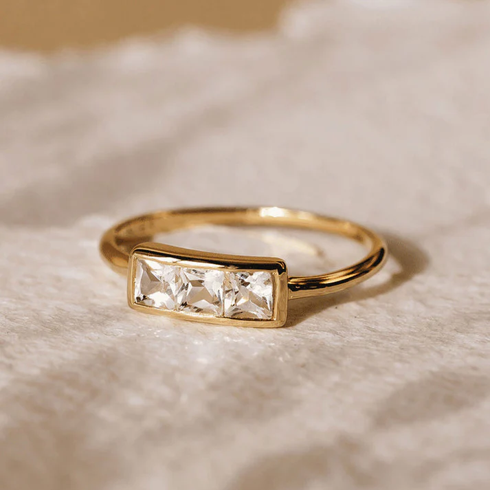 Three Stone Ring - Edith - Image 2